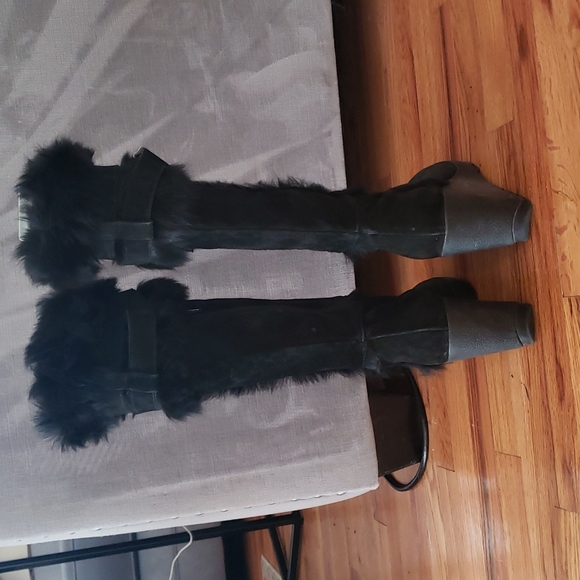 Made in Italy - Black Coach Shearling Boots - Picture 5 of 13